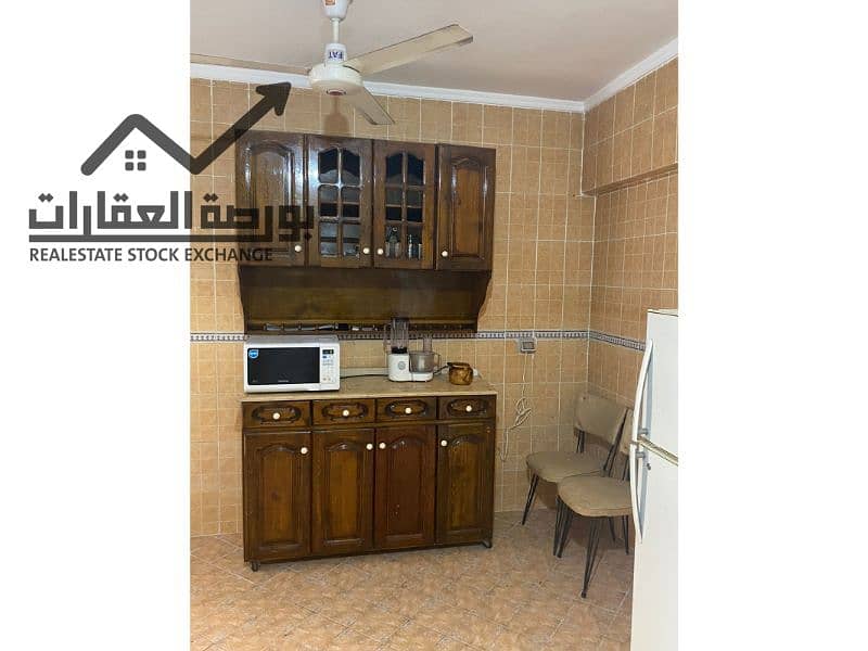 26 f213f178-0855-4ce8-91f1-ddc7ddce04c4. jpg