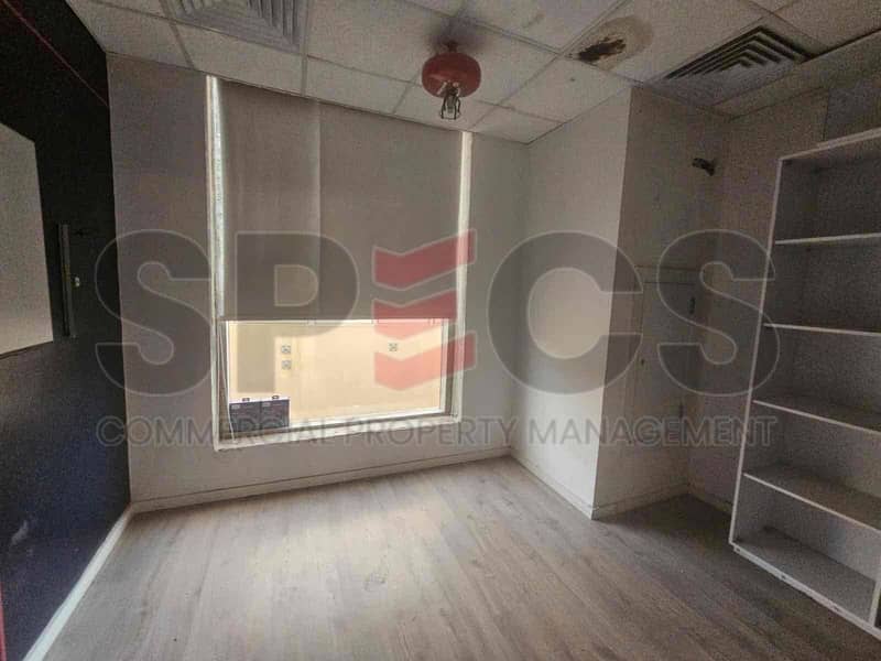 8 9088b412-7085-4d35-b654-7ec951b16e75. jpg