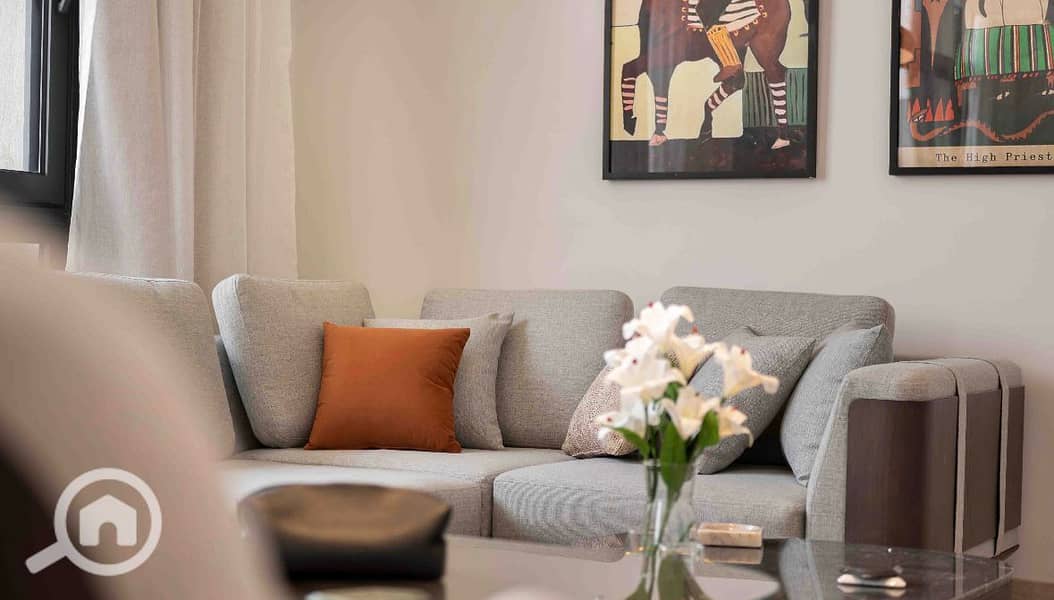 2 04dc3b0b-55f8-4677-a503-079247a9b3d4. jpg