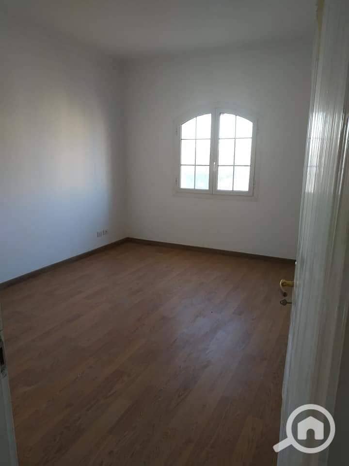 5 8e03c1d1-4d6c-4deb-a75b-a9c0e34a44ee. jpg