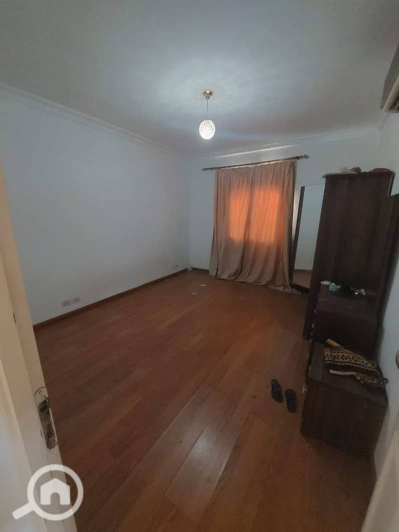 24 f65f6900-bbde-4c20-9ecc-9cc21e36b185. jpeg