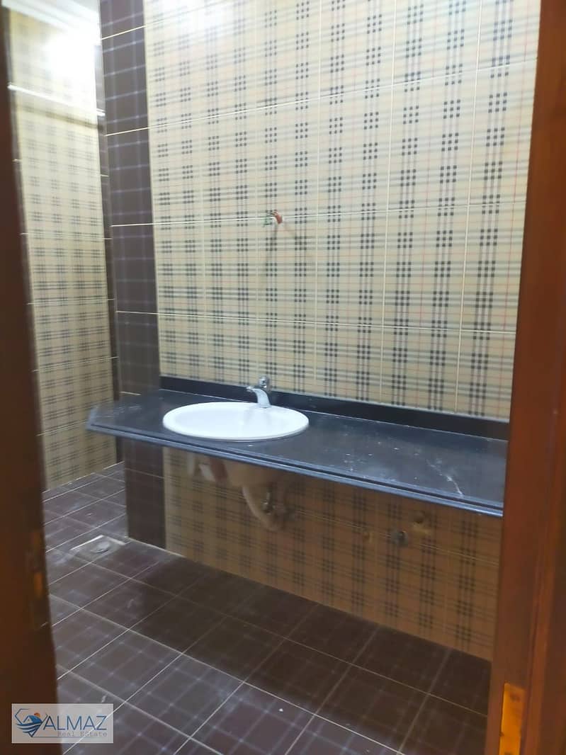 18 WhatsApp Image 2025-11-16 at 11.32. 41 AM. jpeg