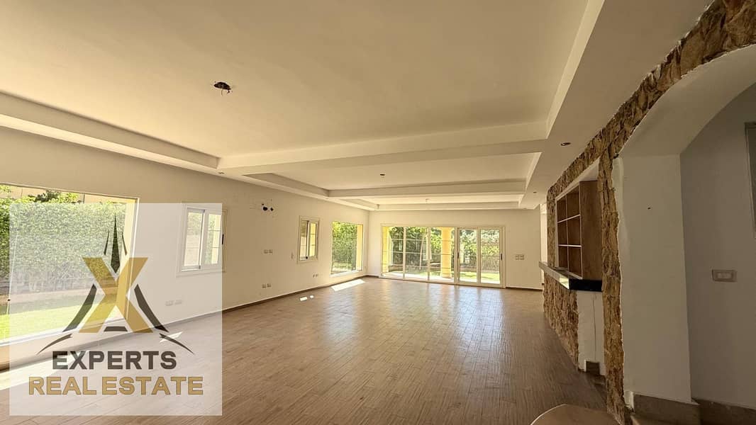 2 6fb4bd36-6d26-41d0-a100-d47dcd2ba4d5. jpg