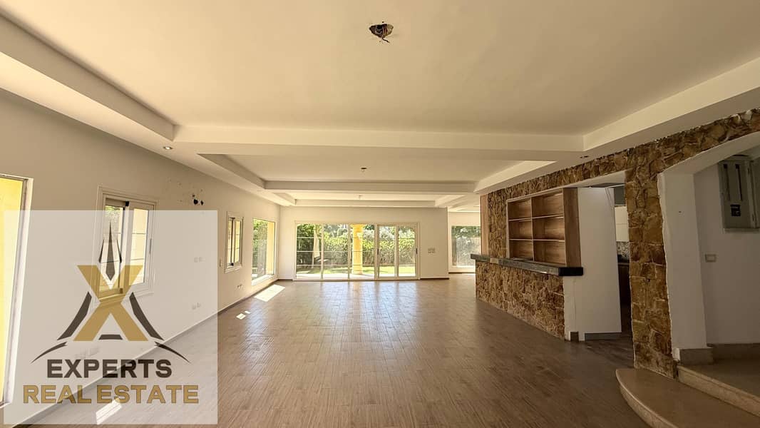 7 70ec9ba2-e659-48c7-9af6-3e667465f120. jpg