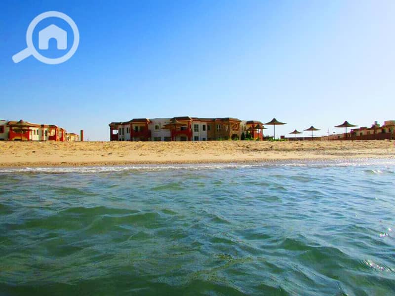 7 فيلا-للبيع-بقرية-امكسيكو-باراديز-العين-السخنة- (3). jpg