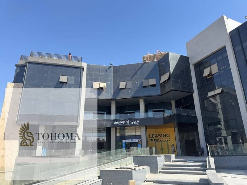 2 5e85a0c2-7d35-4775-b34e-424e0c52e81d. jpg