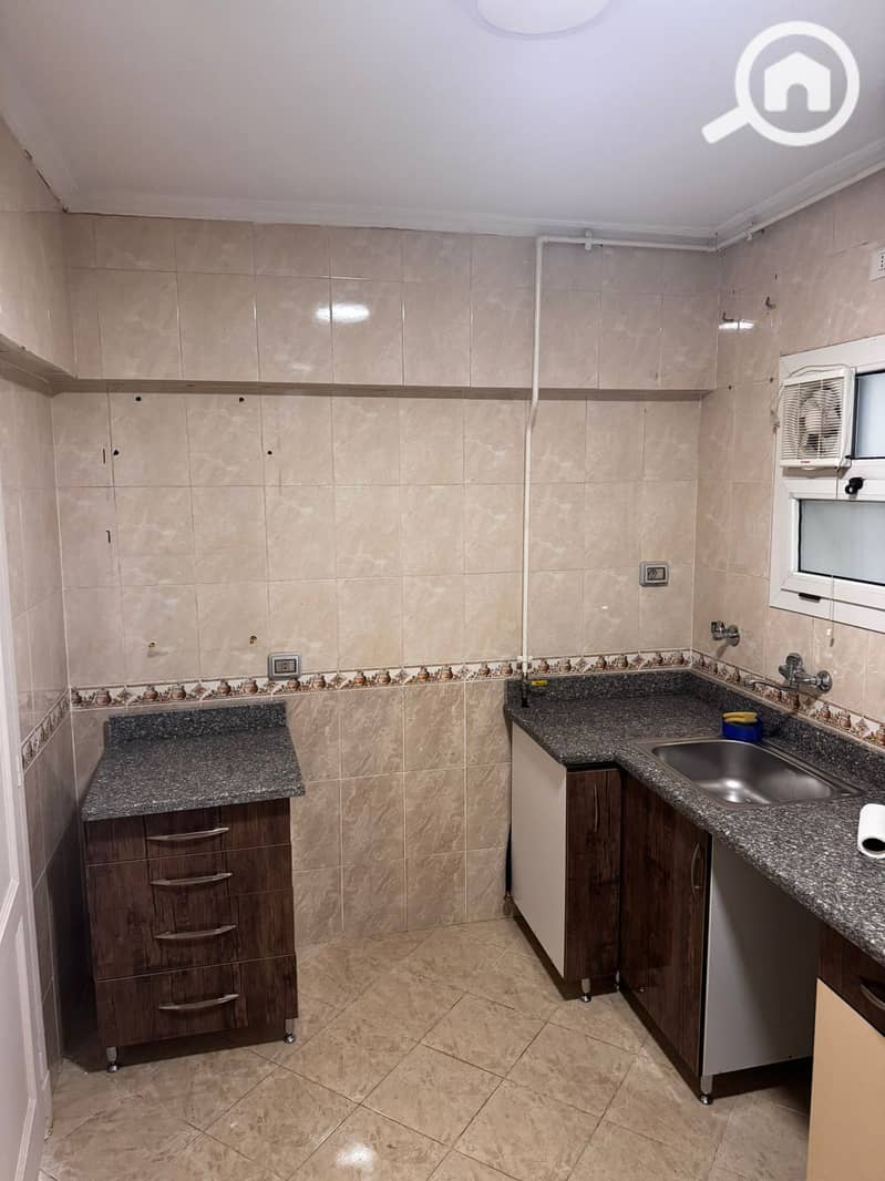 9 6cc937a5-87b5-46c9-8802-6aaba150bc6e. jpeg