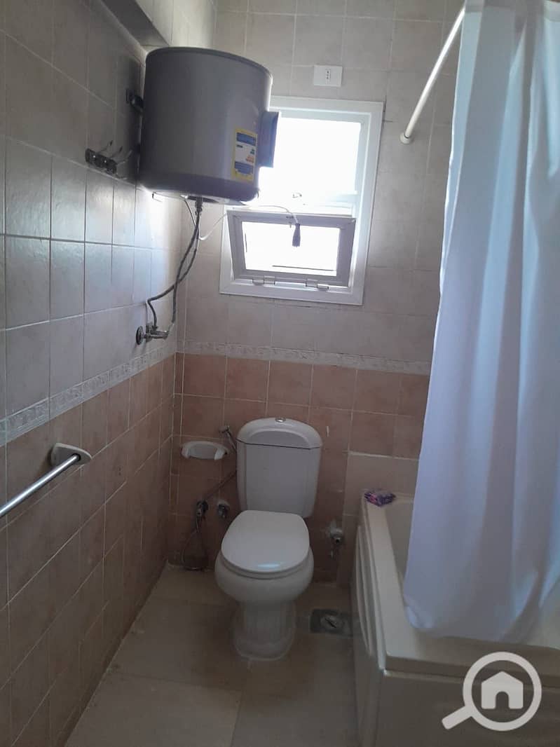 8 50e0c4ab-66bb-435a-ace4-071a9def75ab. jpeg