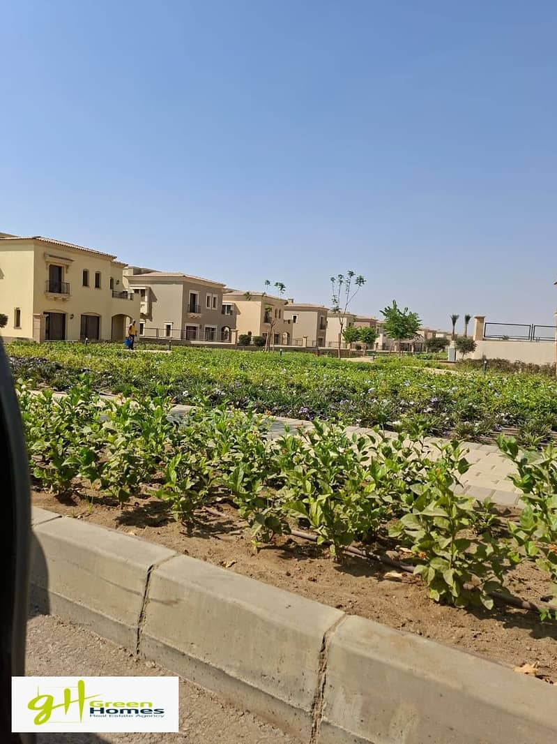 8 577971466_122162613980603813_5190747585108790452_n. jpg