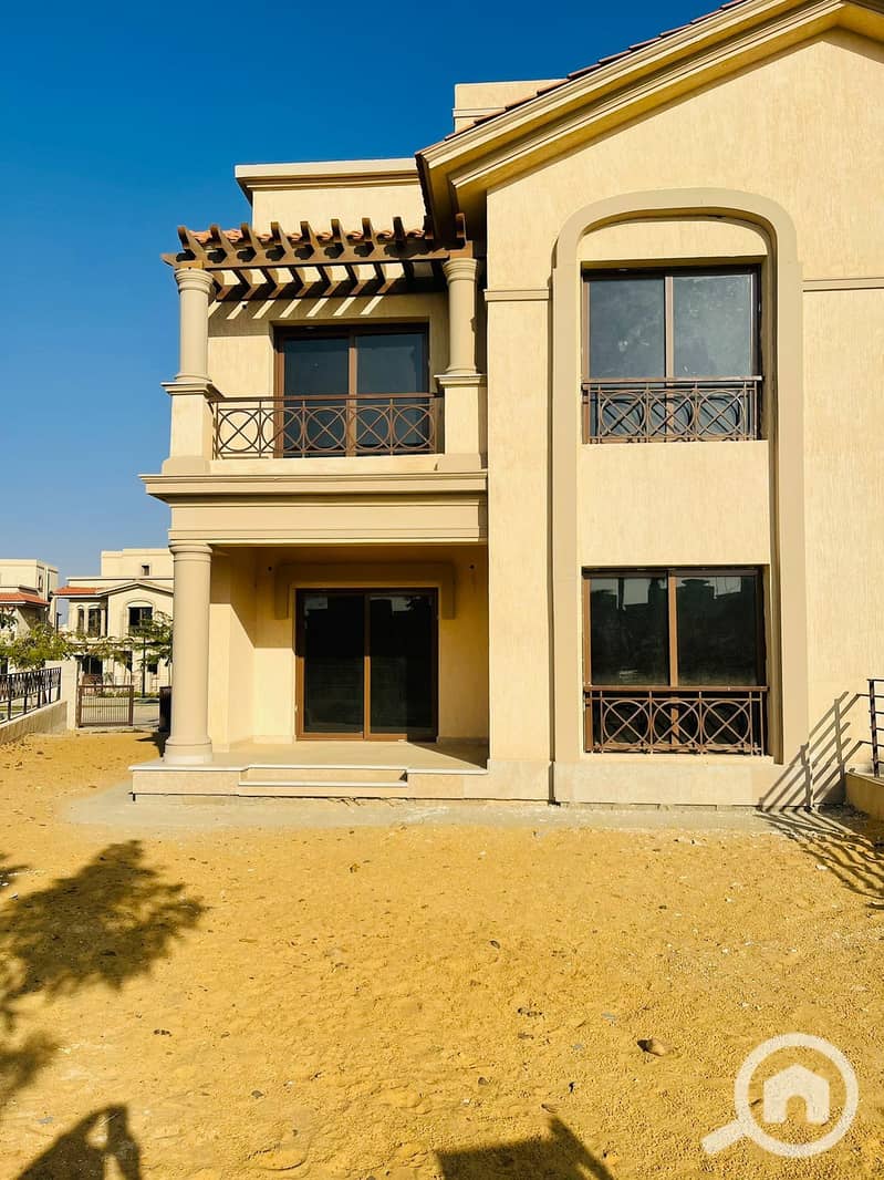 9 3240d622-f81d-4ac3-93dc-af6dca1216b5. jpeg