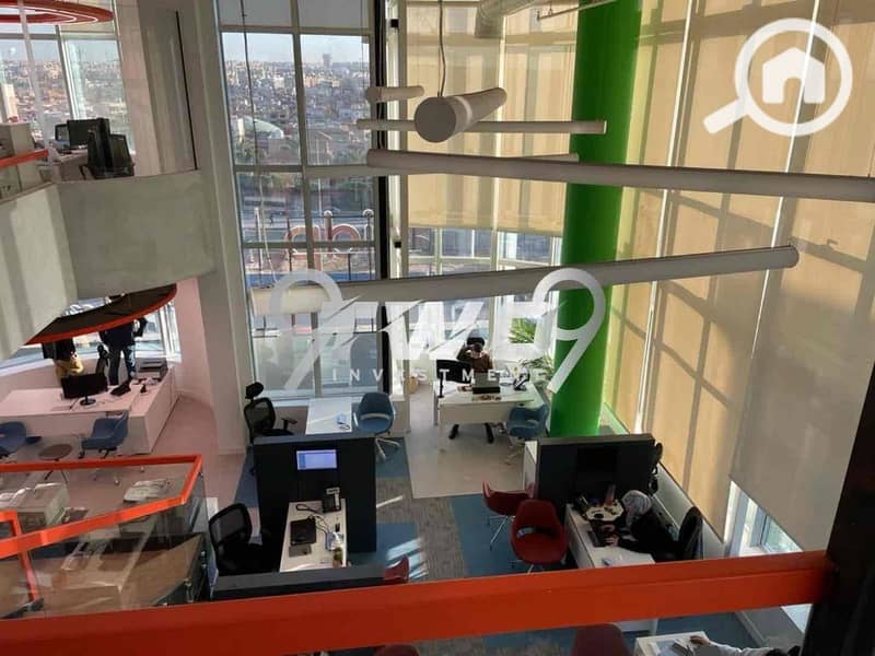 2 aee60ac2-0902-4b7c-b5c7-7543a196c5de. jpg