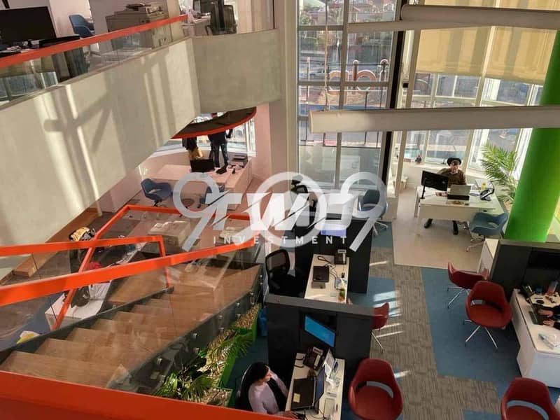 4 d2cfd669-39a5-4584-9000-04210a7e76bb. jpg