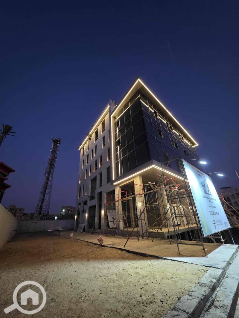 5 3728ea1f-ce22-4e73-b00b-32c57f1e6cc3. jpg