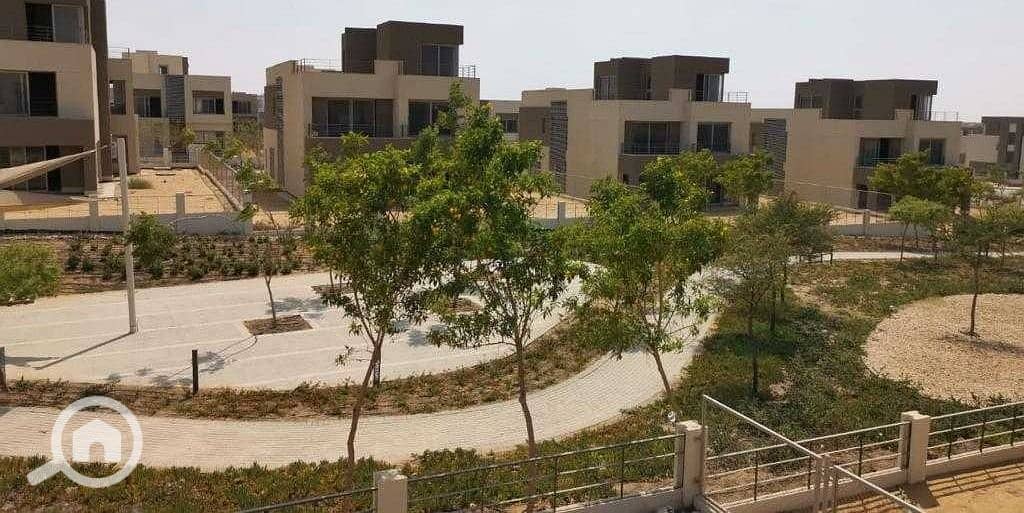 2 b161c01b-a7f5-43a3-a36c-7b87bb9ba60b. jpg