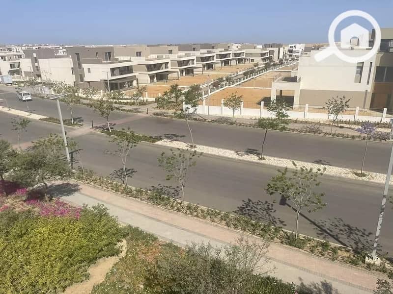 6 64c7c5c8-f727-4cea-ae11-dc15e32dacf1. jpg