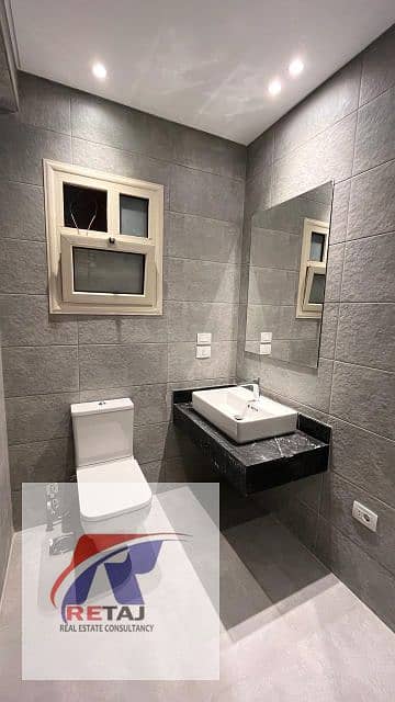 7 bbd741c0-2620-43fc-a9b1-5821a19debf9. jpg