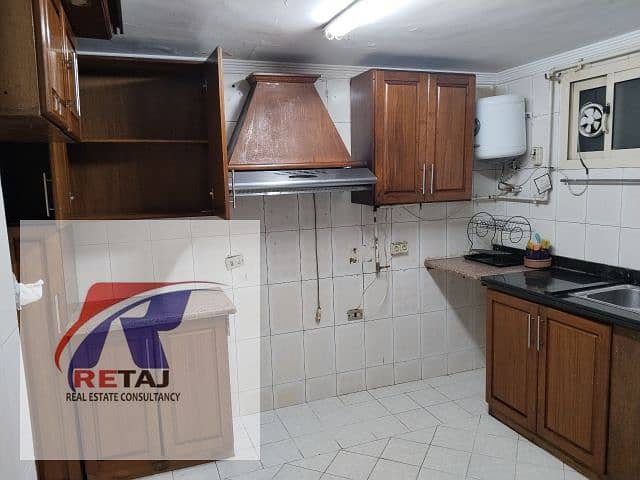 4 9f3cb50d-7f06-4650-b6d9-9fbe06266abc. jpg