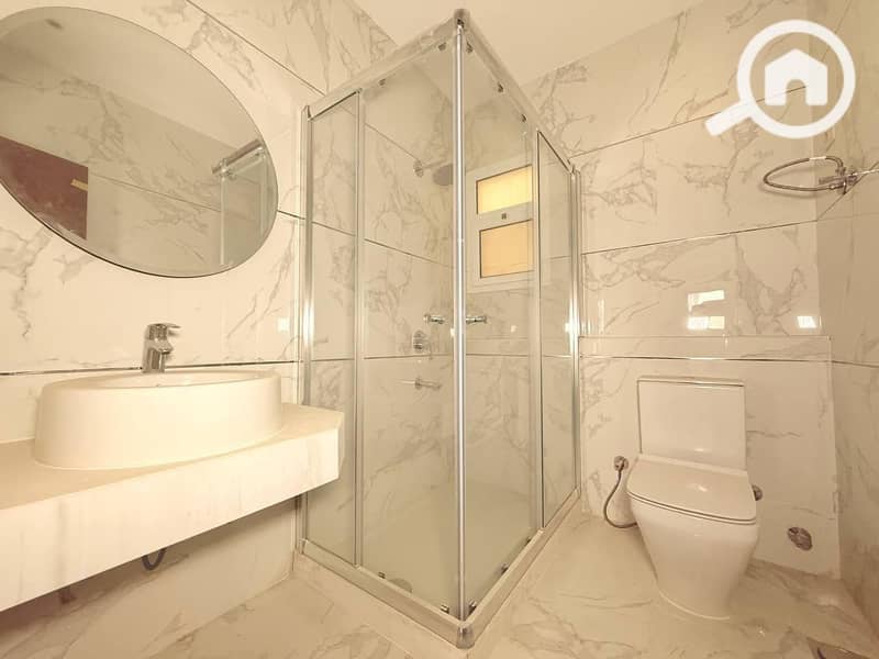 10 WhatsApp Image 2025-11-15 at 2.05. 27 PM. jpeg