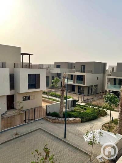 4 Bedroom Townhouse for Sale in New Heliopolis, Cairo - 2. jpg