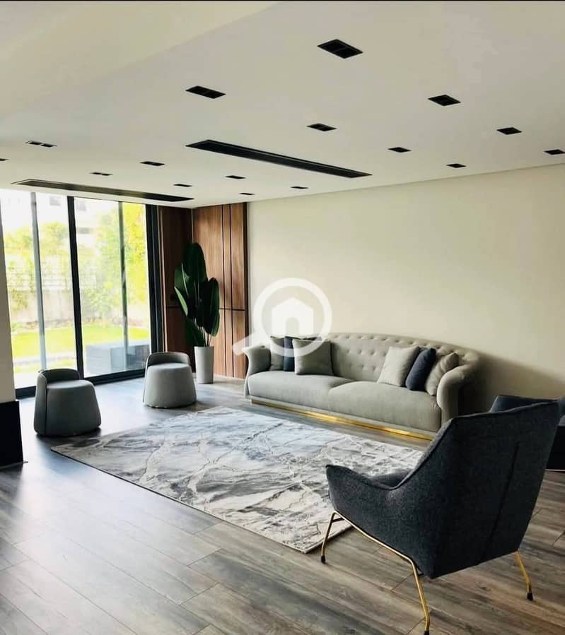 8 WhatsApp Image 2025-10-27 at 17.59. 00_2a89e398. jpg