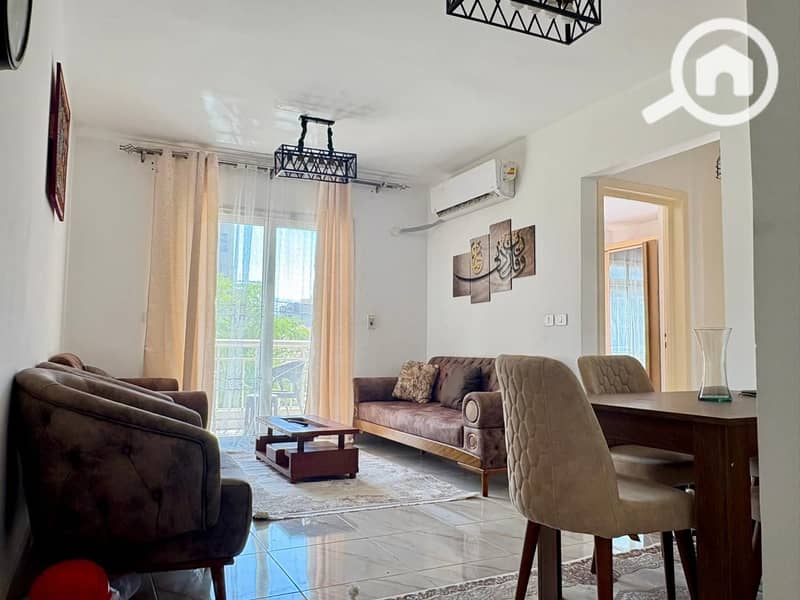 2 cf021d36-48d1-44f8-bc8b-cdcfcd2b92b2. jpeg