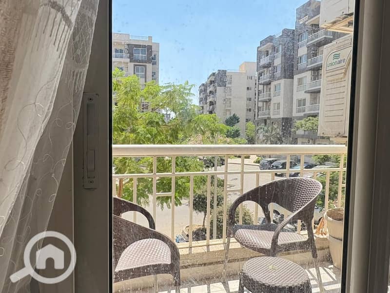 4 30f2d6b1-0e7f-4ab0-9f35-ea144aa2c04e. jpeg