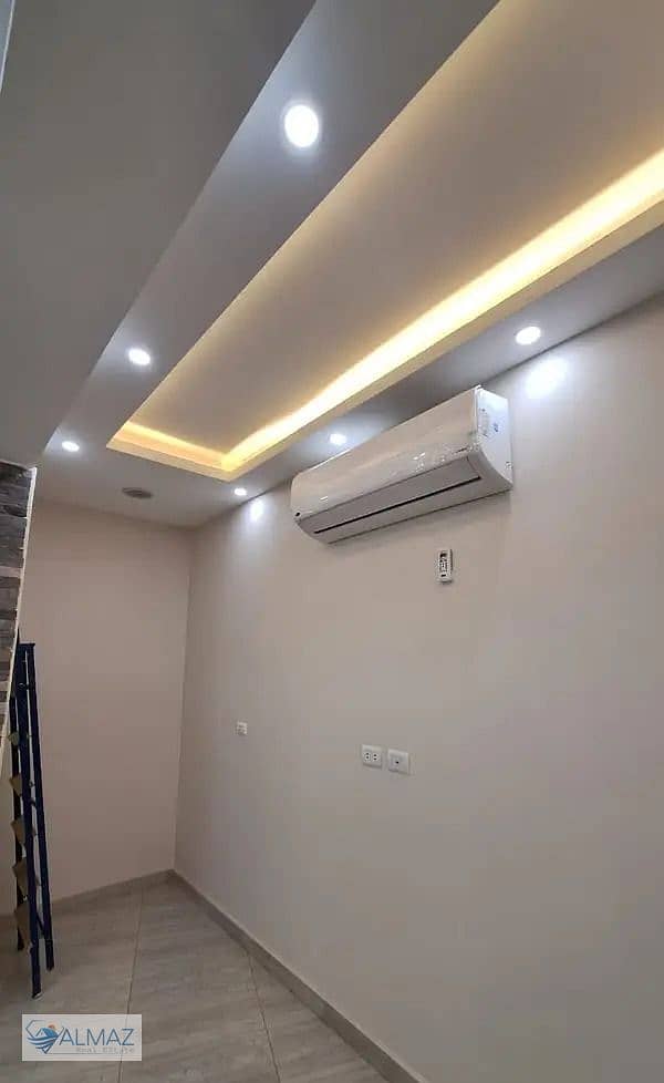 12 WhatsApp Image 2025-11-17 at 11.28. 13 AM. jpeg