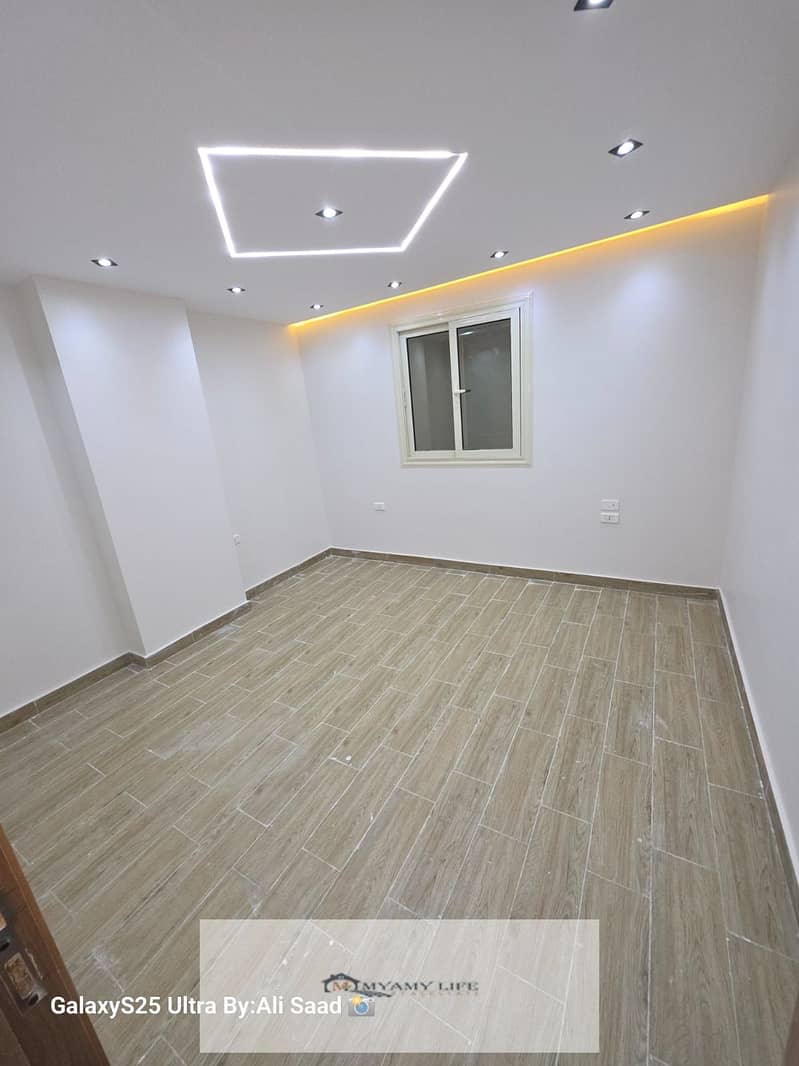 5 WhatsApp Image 2025-11-16 at 1.53. 21 PM (2). jpeg