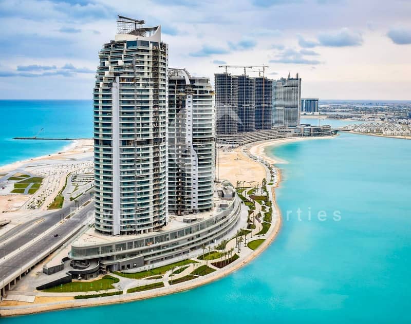 7 frontWhatsApp_Image_2024-08-20_at_7.03. 48_PM. jpeg