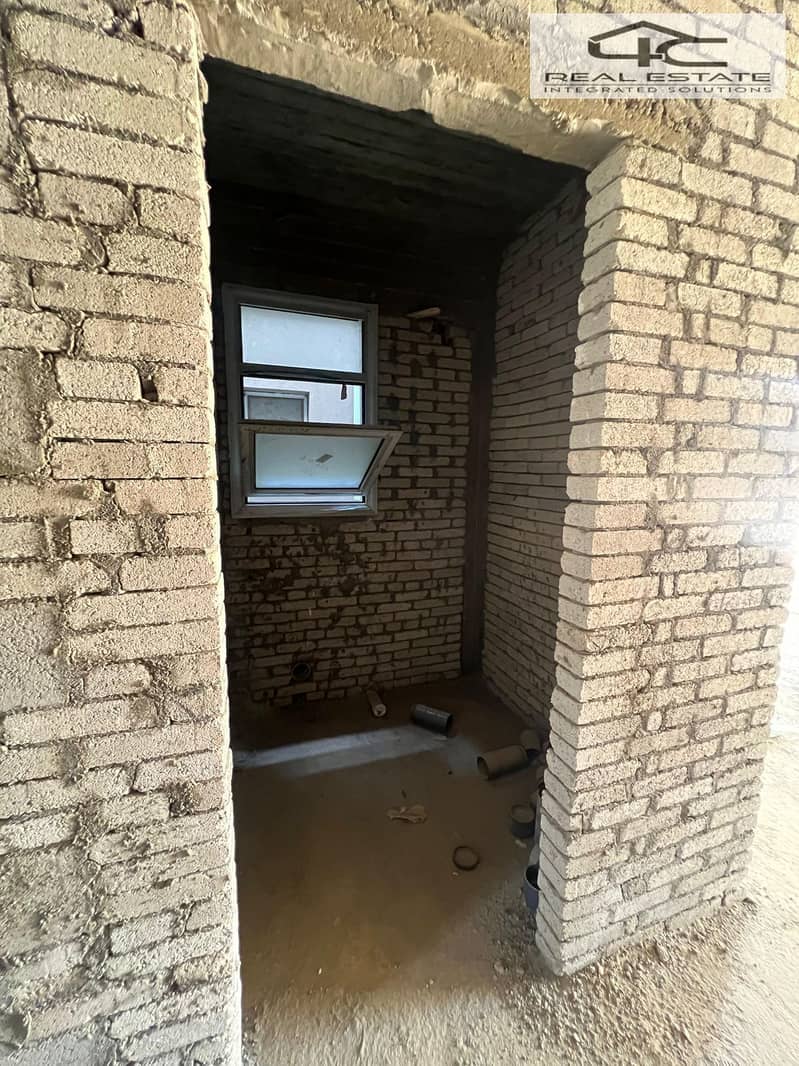 5 WhatsApp Image 2025-11-16 at 3.58. 45 PM. jpeg