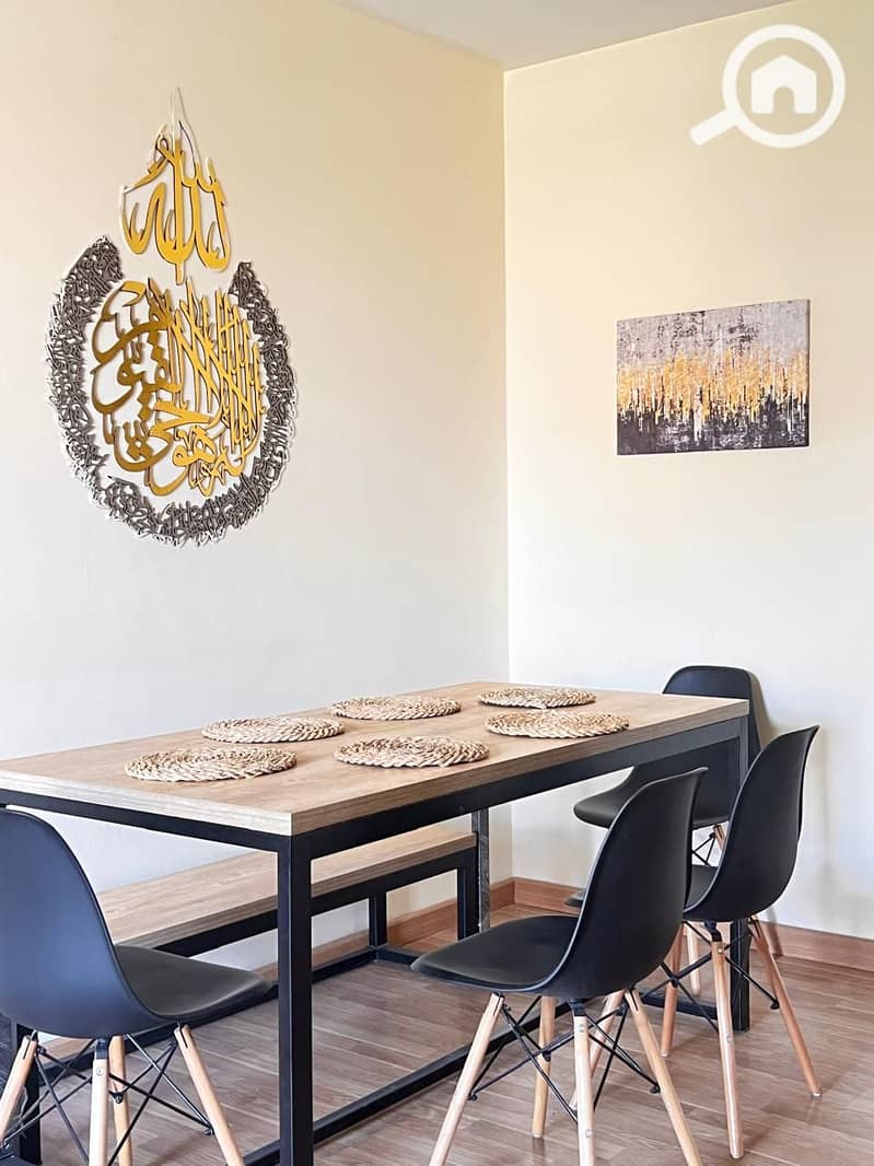 5 fe110e34-20ae-4598-a9c6-3ae535bc5427. jpeg