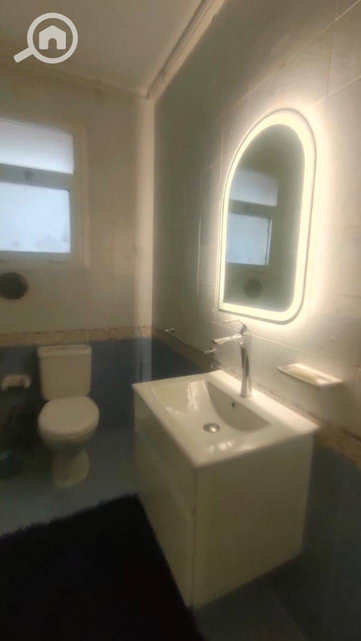 11 31f0d0f4-8182-443c-b628-c350c9ef4c85. jpeg