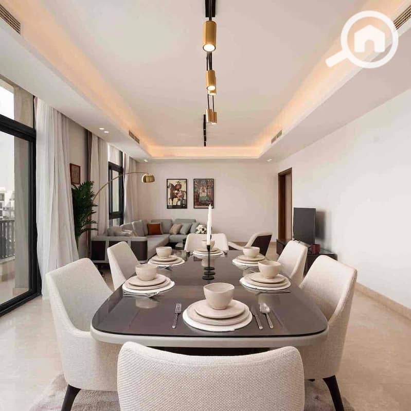 5 7db72f80-1b3e-4fe0-b2fb-f5ecb9852807. jpg