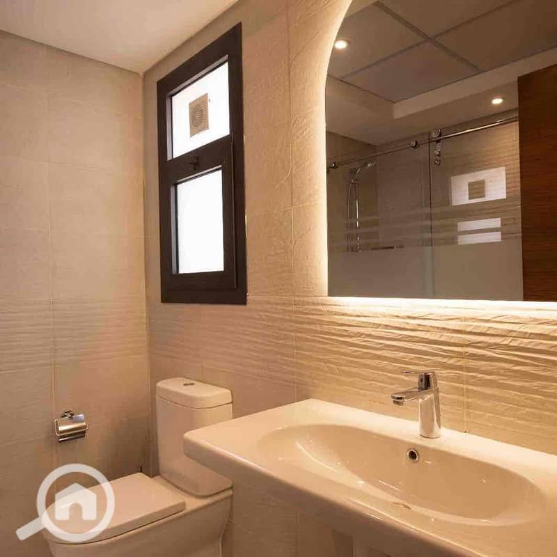 7 4e930565-62a7-44bb-a53d-ae70f901fb66. jpg