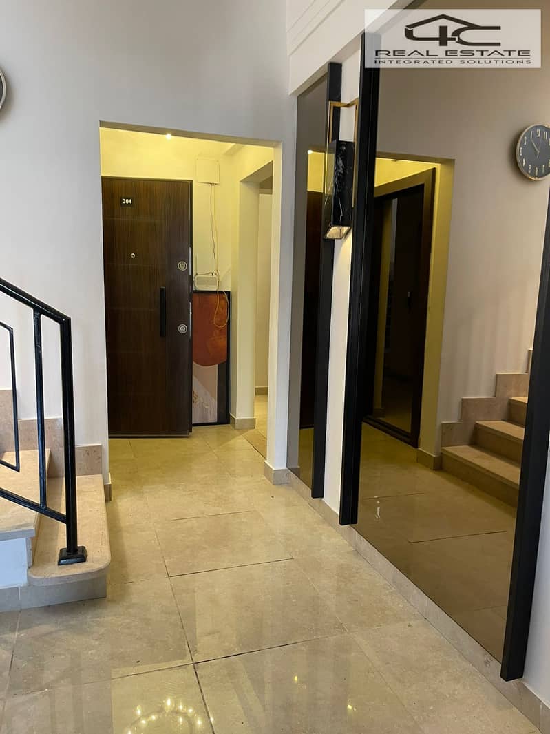 4 WhatsApp Image 2025-11-17 at 12.38. 33 (2). jpeg