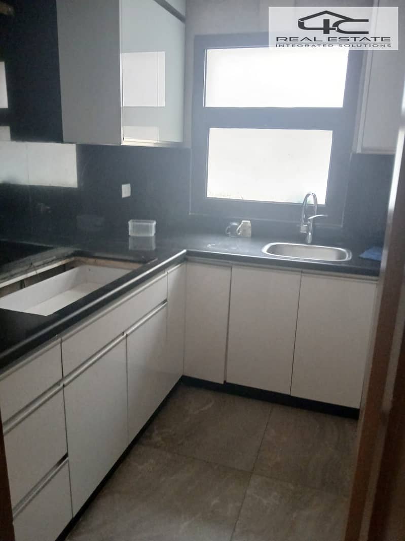 8 WhatsApp Image 2025-11-17 at 12.38. 35 (2). jpeg