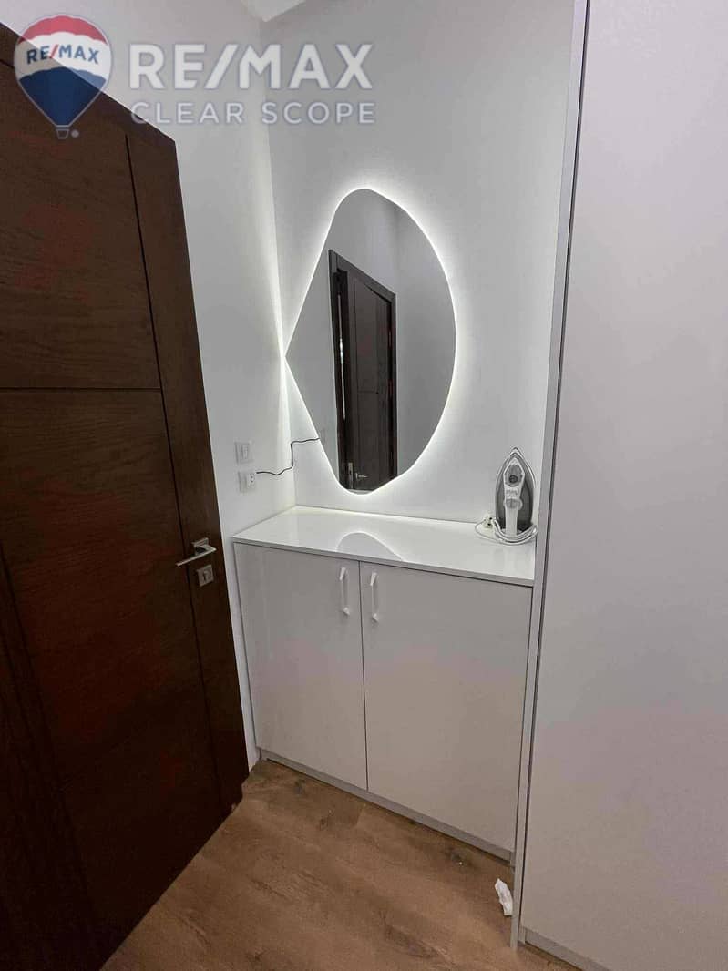 6 04d2c8c4-39ba-4e1f-8447-8bfd4acd5ee5. jpg