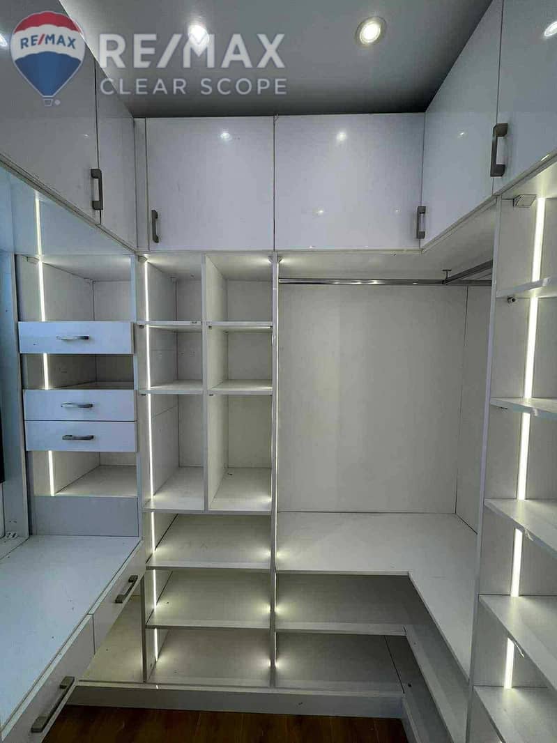 11 28351ba7-f38f-4d61-b539-1fcd2aac3441. jpg