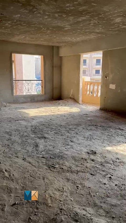 7 WhatsApp Video 2025-11-12 at 12.28. 41_9660e91a - frame at 0m11s. jpg