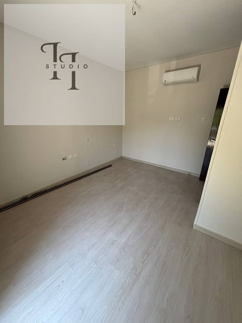 12 WhatsApp Image 2025-11-16 at 6.40. 08 PM. jpeg