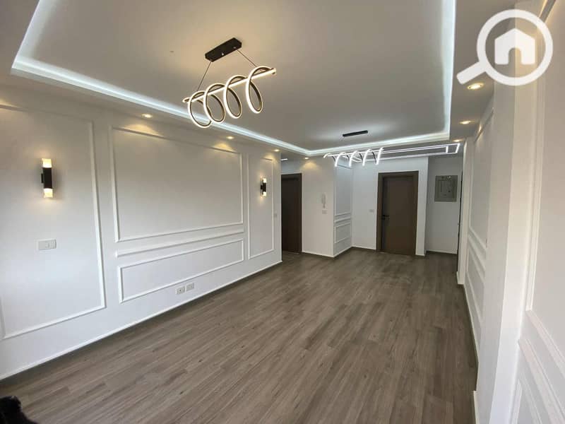 2 WhatsApp Image 2025-11-17 at 1.15. 37 PM (2). jpeg