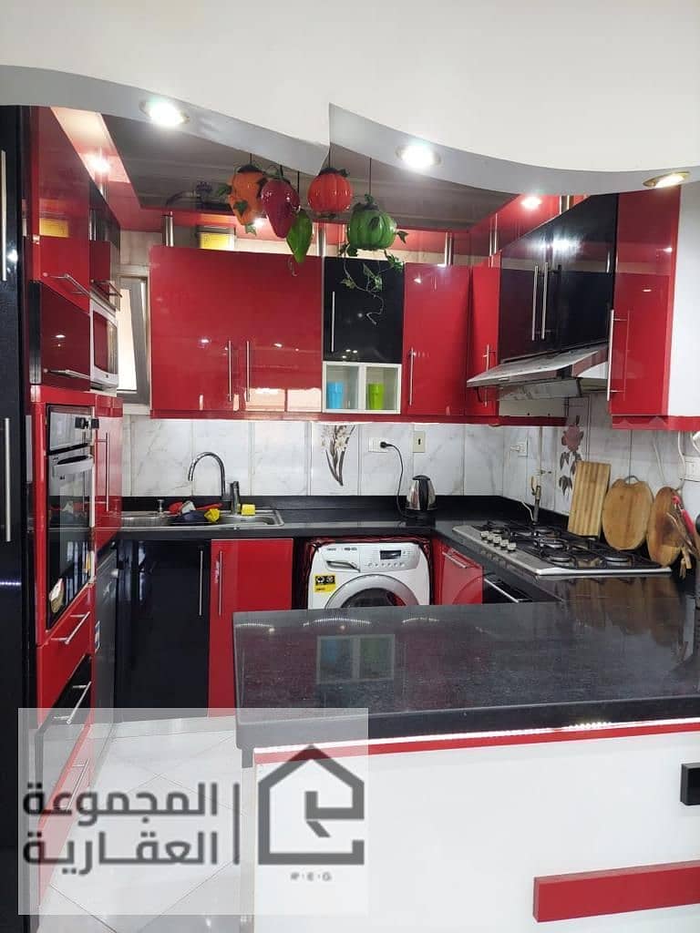 8 4f595c17-6bf3-425a-9dd8-ca69b4729265. jpg