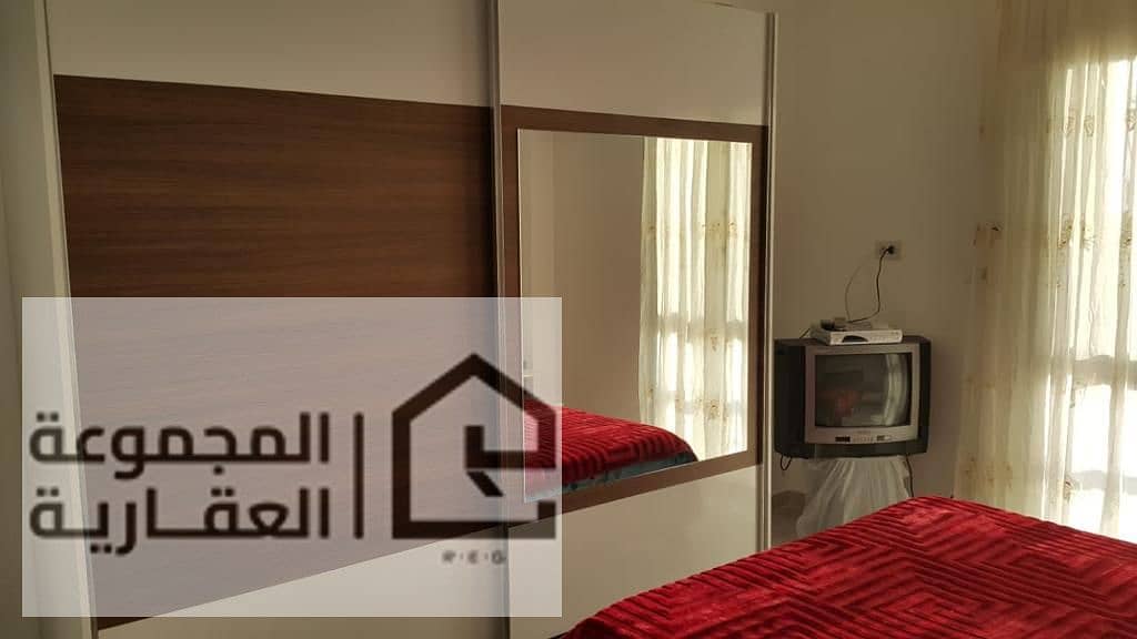 10 8037713a-b0cf-4dfe-b59b-9c080b257ec0. jpg