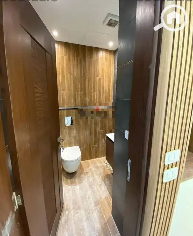 2 WhatsApp Image 2025-11-17 at 1.18. 26 PM. jpeg