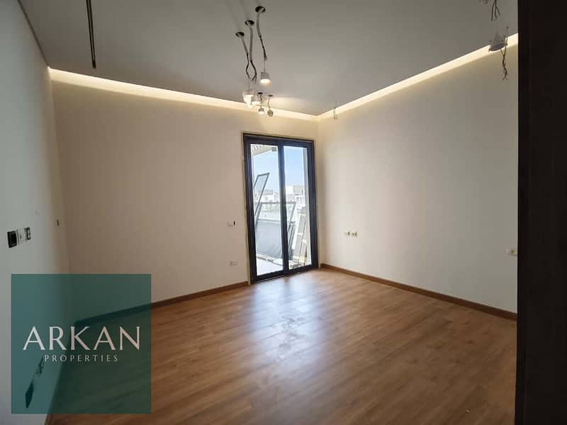 5 b3fd6ff2-afde-4186-aa05-2a25882c547a. jpg