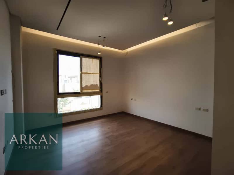 7 4a89a582-969f-4f07-9e42-2d85cbbd4177. jpg