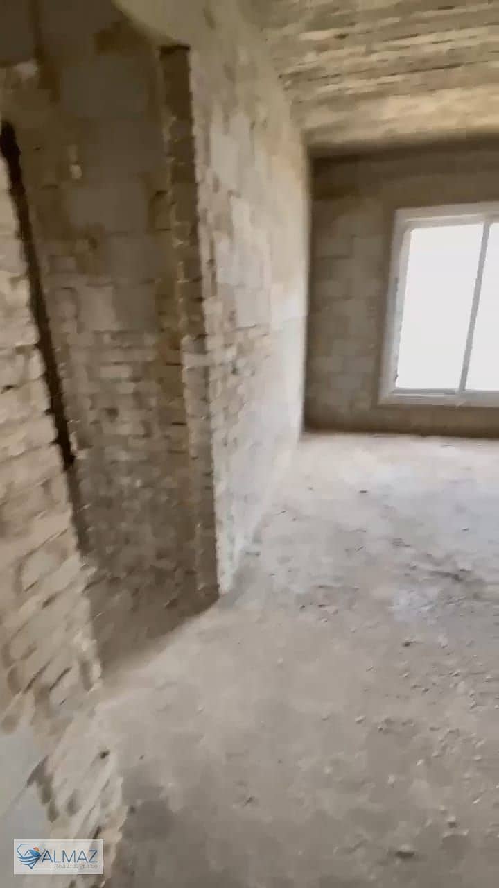 12 WhatsApp Image 2025-11-17 at 1.17. 40 PM (1). jpeg