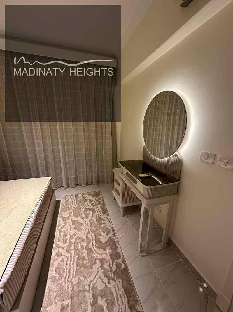 7 463f494f-37e9-4e91-8e91-530a61cb882f. jpg