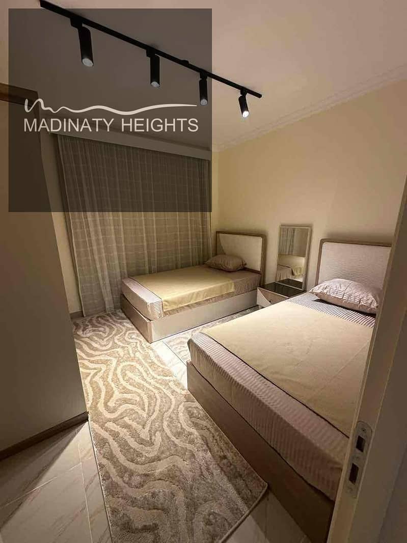 8 8f2e3b50-c042-45fc-8062-657fbe63a3e6. jpg