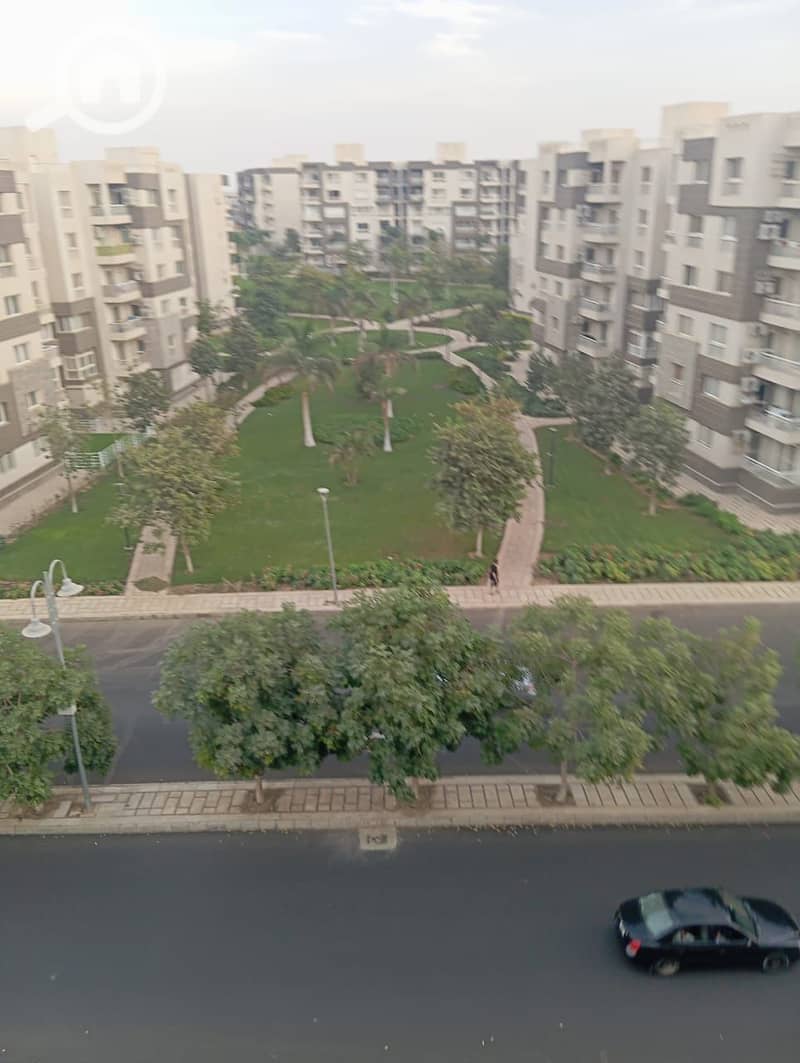 5 732bb6d6-dfc4-41c5-a5c4-d59e2dd1d08c. jpg